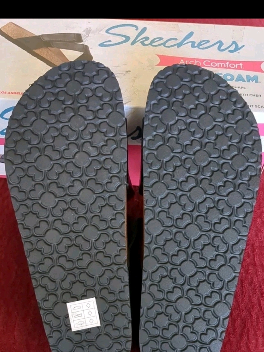 Skechers Women's Black Luxe Foam Arch Comfort Slide Sandals US11 - Picture 5 of 6